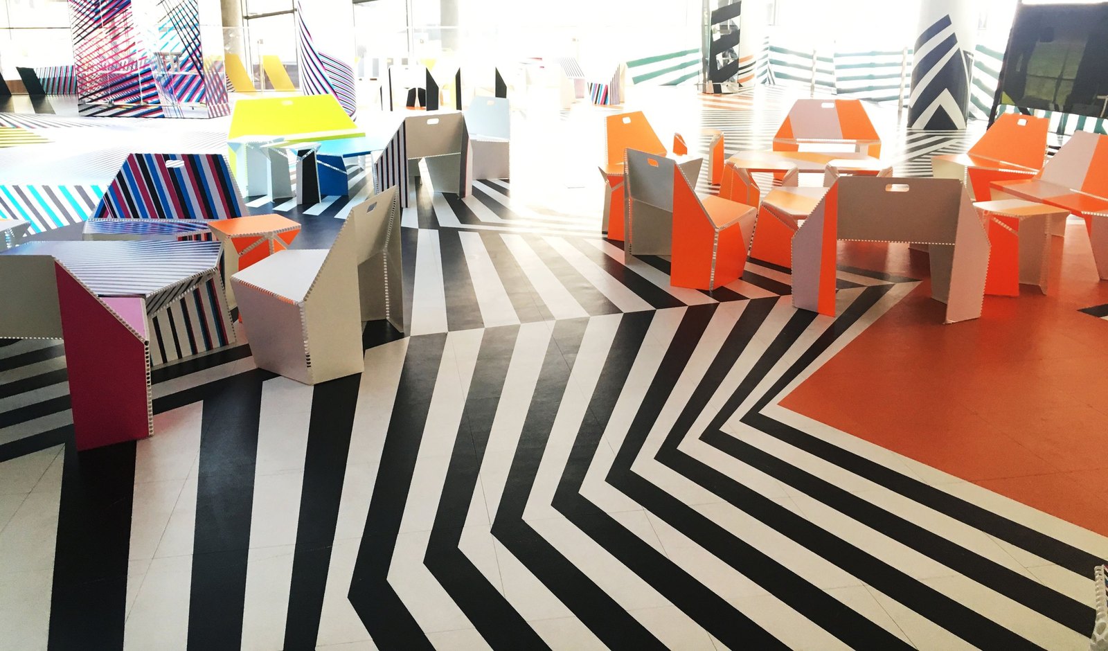 Project image: leeum black box lounge 1